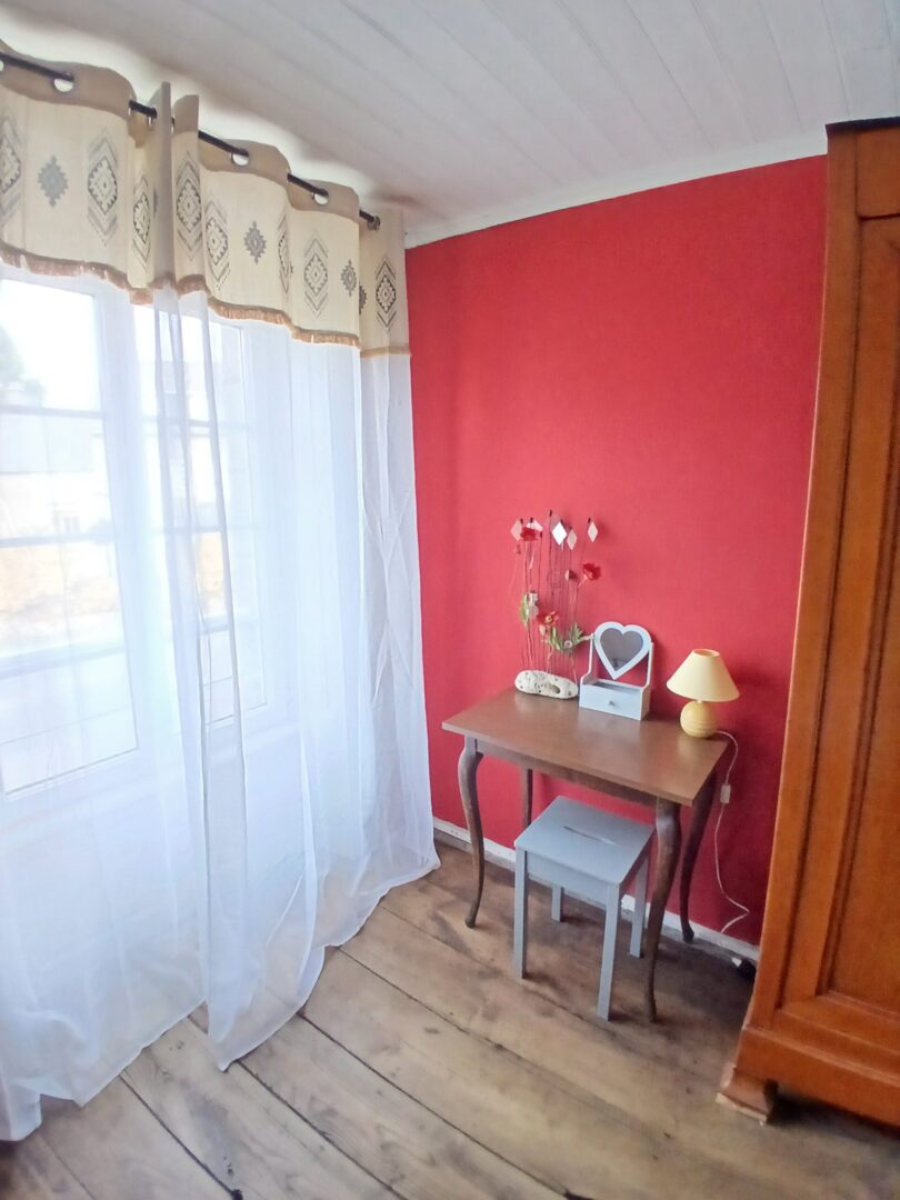 Chambre Amaryllis 1 gite groupe melle 35