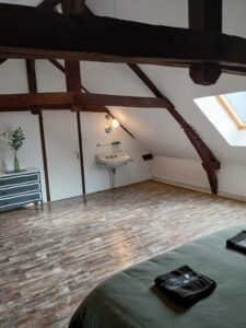 Chambre Myositis 4 gite groupe melle 35